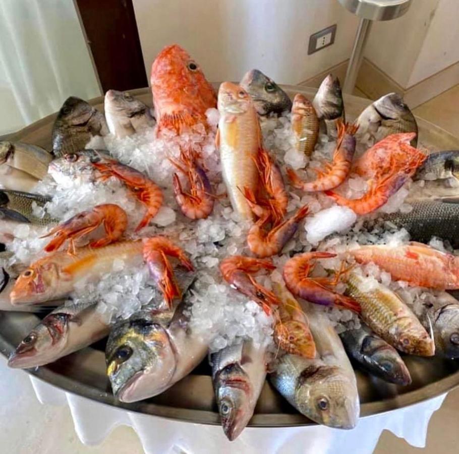 Hotel Saraceno Al Faro Taranto Ngoại thất bức ảnh
