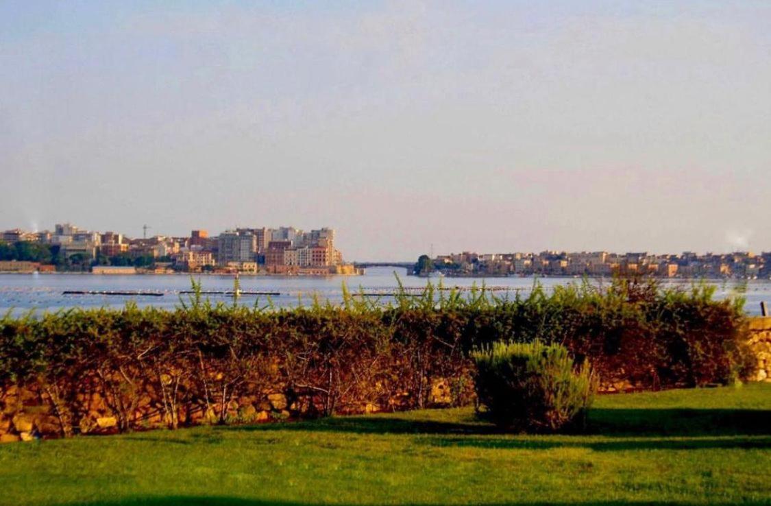 Hotel Saraceno Al Faro Taranto Ngoại thất bức ảnh