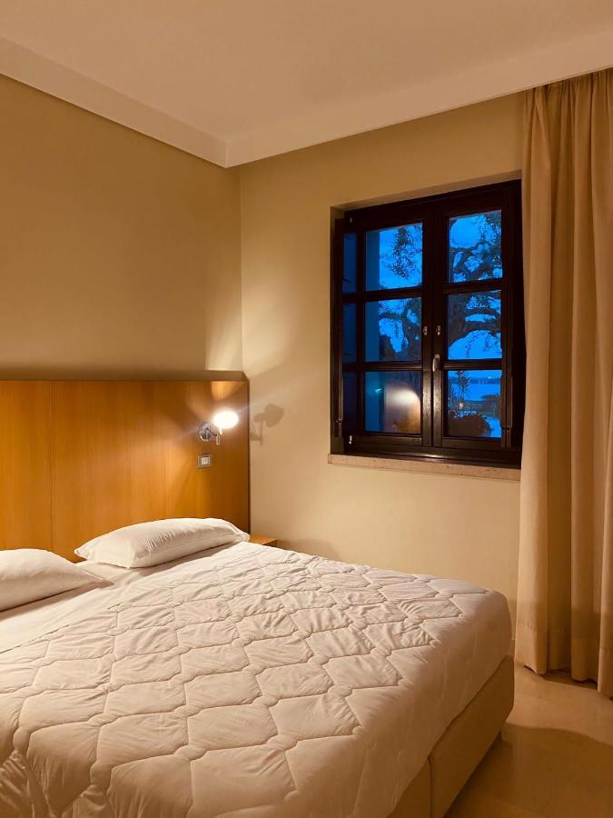 Hotel Saraceno Al Faro Taranto Ngoại thất bức ảnh