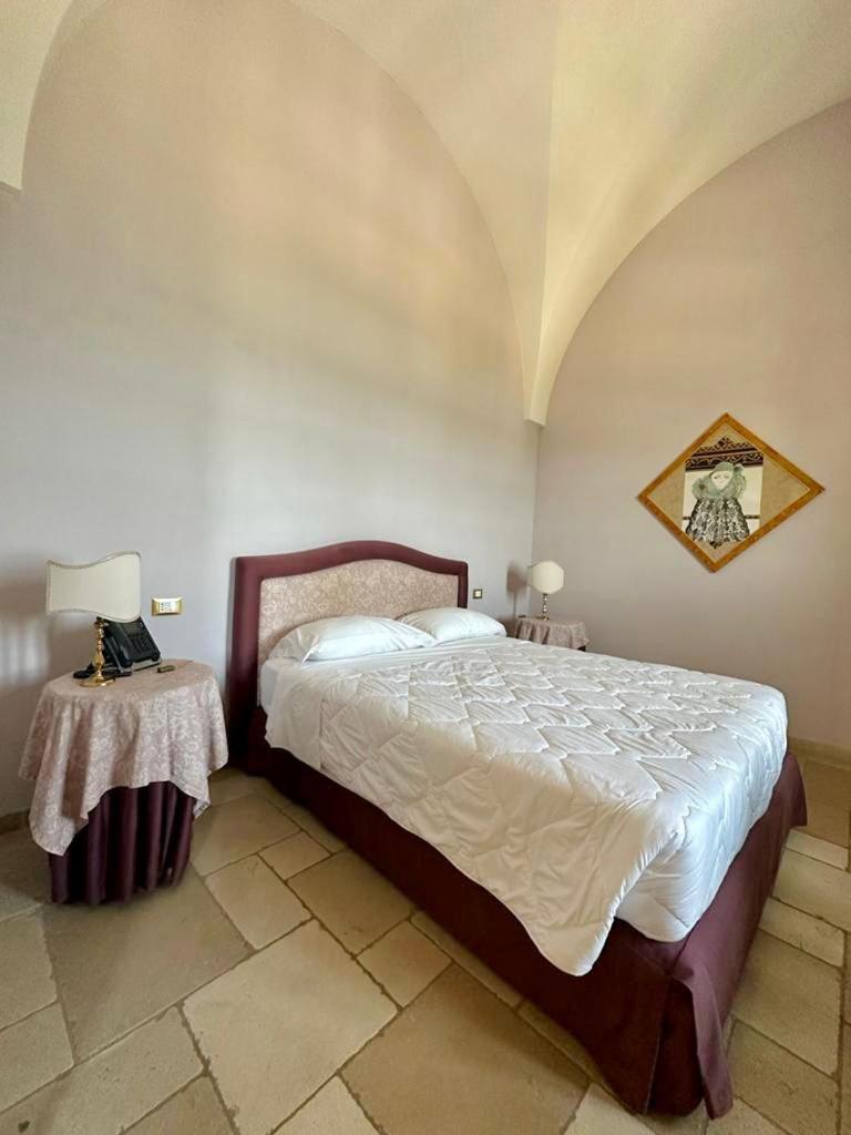 Hotel Saraceno Al Faro Taranto Ngoại thất bức ảnh