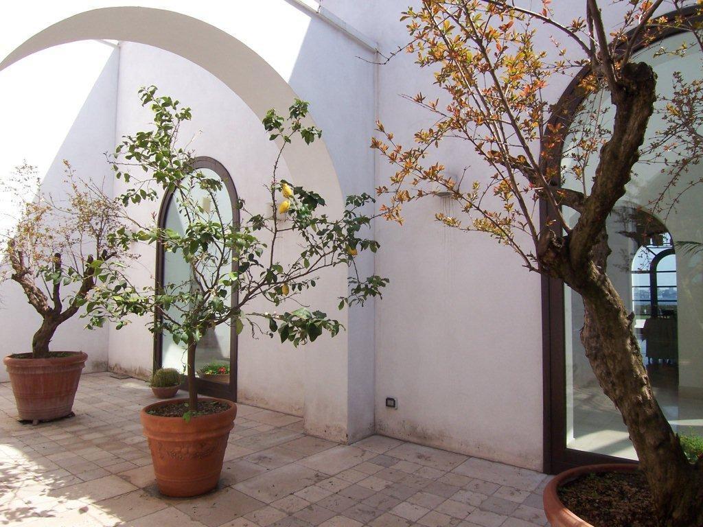 Hotel Saraceno Al Faro Taranto Ngoại thất bức ảnh